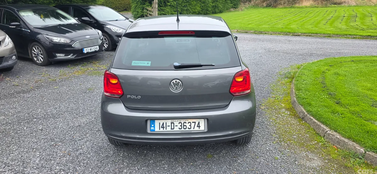 Volkswagen Polo Hatchback, Petrol, 2014, Grey