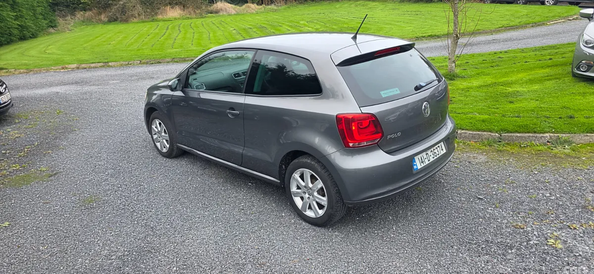 Volkswagen Polo Hatchback, Petrol, 2014, Grey