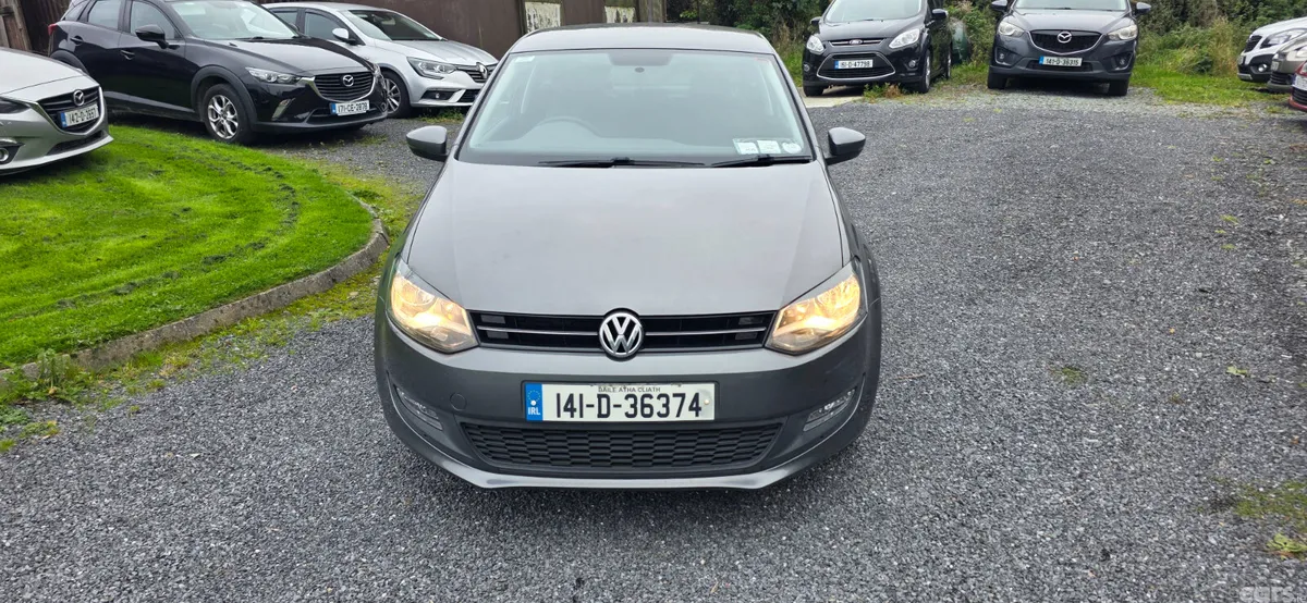 Volkswagen Polo Hatchback, Petrol, 2014, Grey