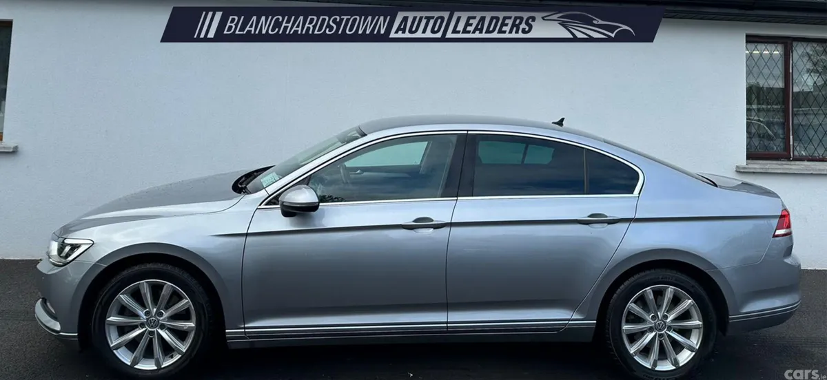 Volkswagen Passat Saloon, Diesel, 2019, Silver