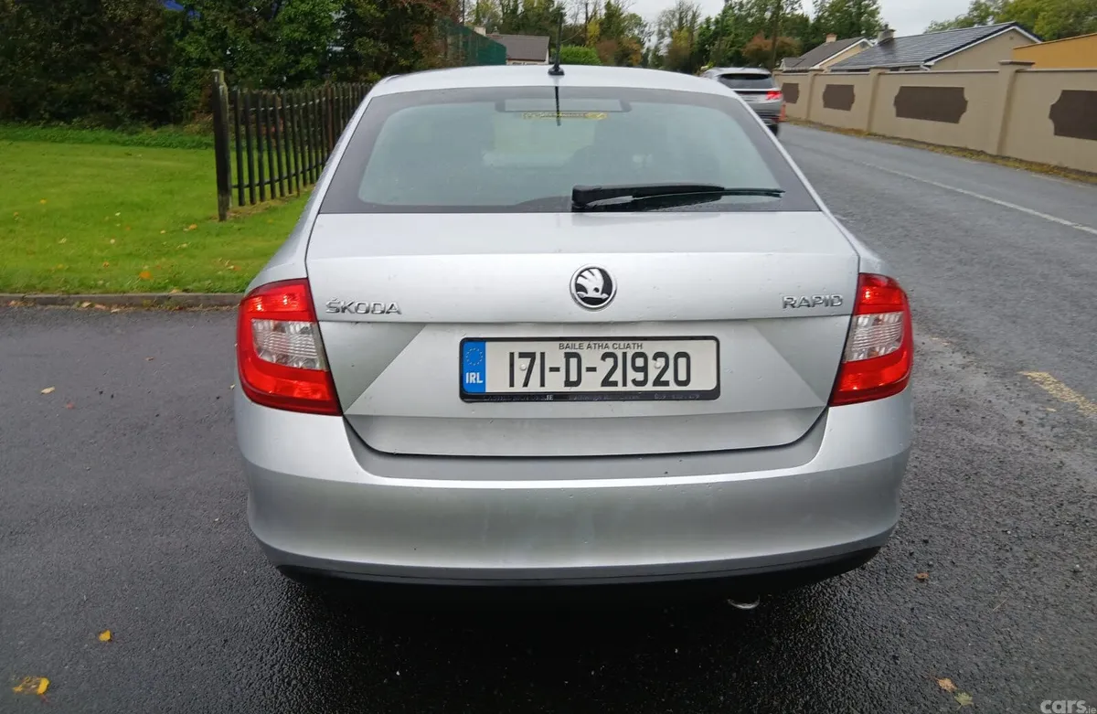 Skoda Rapid Saloon, Petrol, 2017, Grey