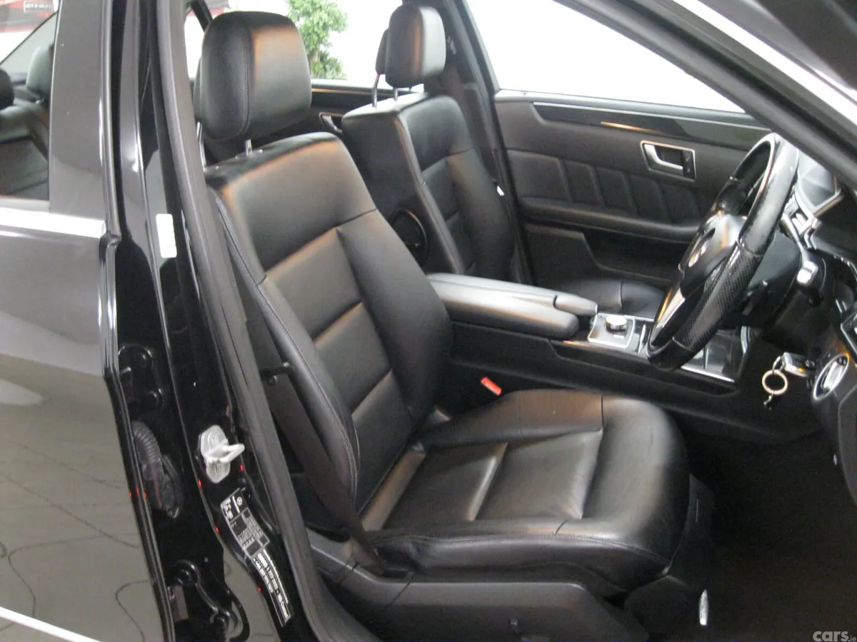 Mercedes-Benz E-Class Saloon, Diesel, 2013, Black