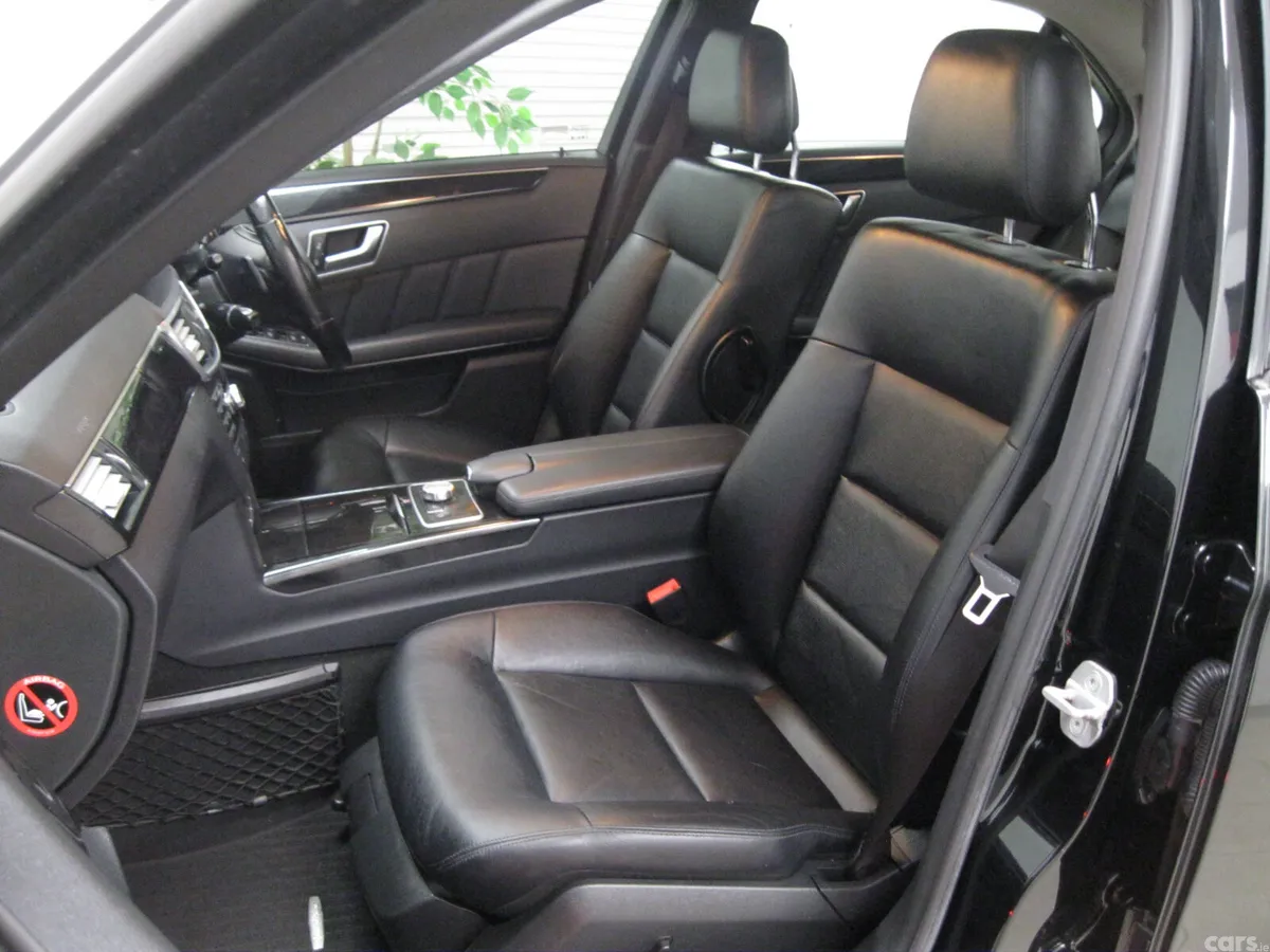Mercedes-Benz E-Class Saloon, Diesel, 2013, Black