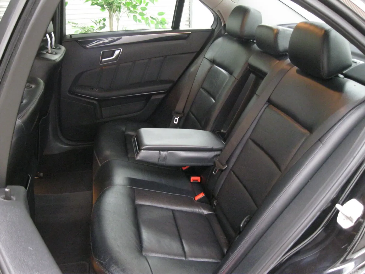 Mercedes-Benz E-Class Saloon, Diesel, 2013, Black