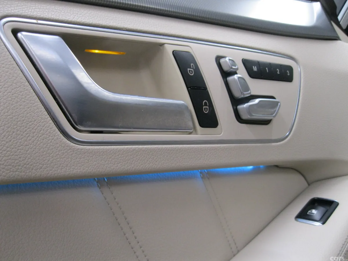 Mercedes-Benz E-Class Estate, Diesel, 2015, Blue