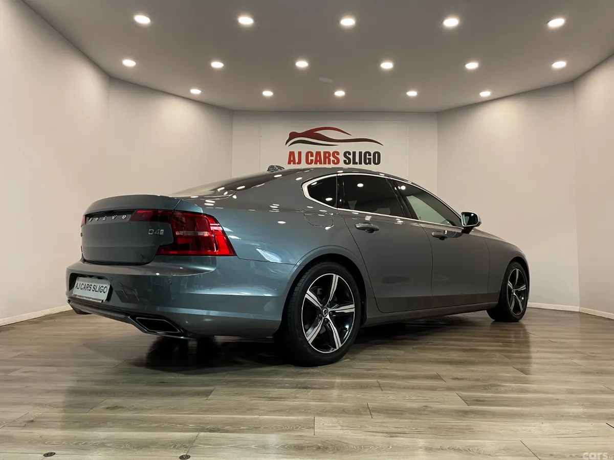 Volvo S90 Saloon, Diesel, 2020, Grey
