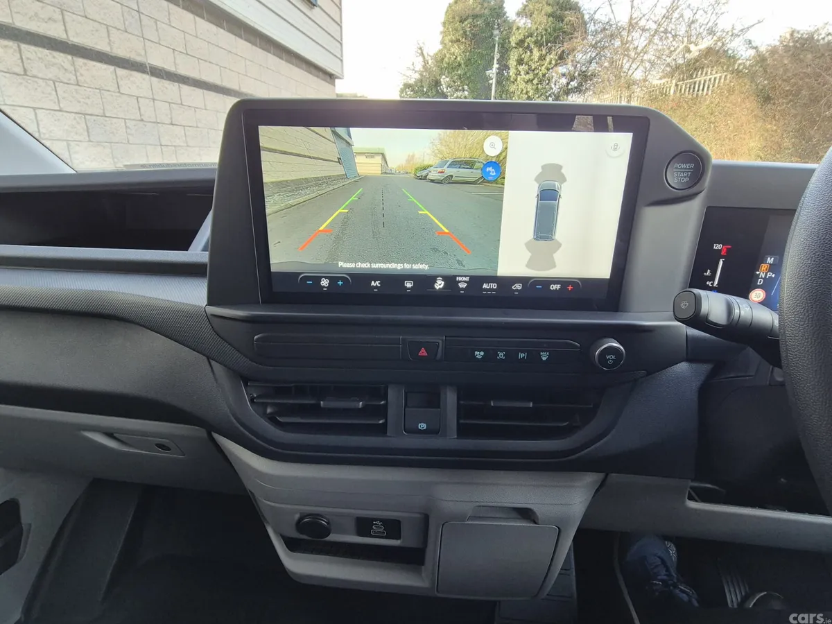 Ford Transit Custom MPV, Petrol Plug-in Hybrid, 2025, Other