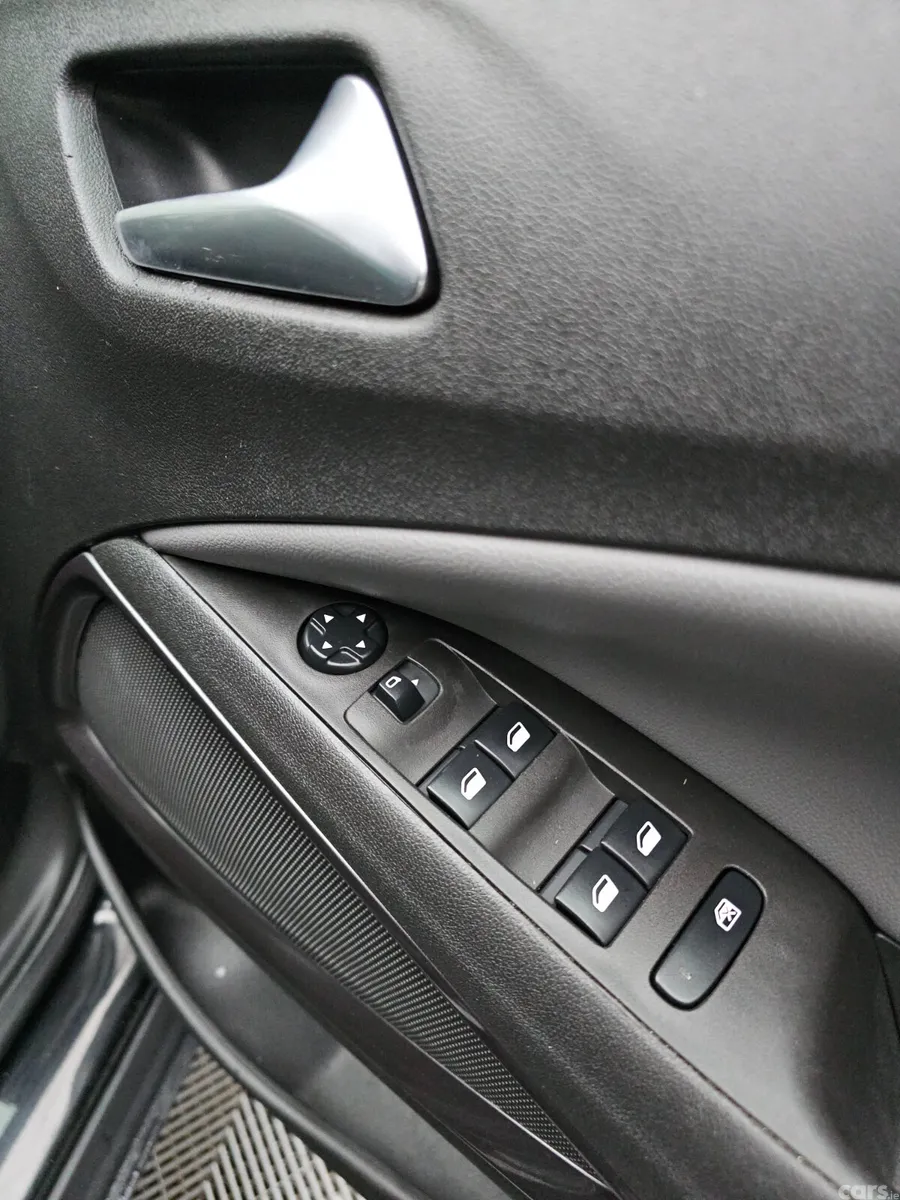 Opel Crossland X SUV, Diesel, 2019, Black