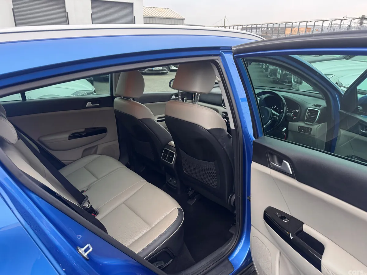 Kia Sportage SUV, Diesel, 2019, Blue