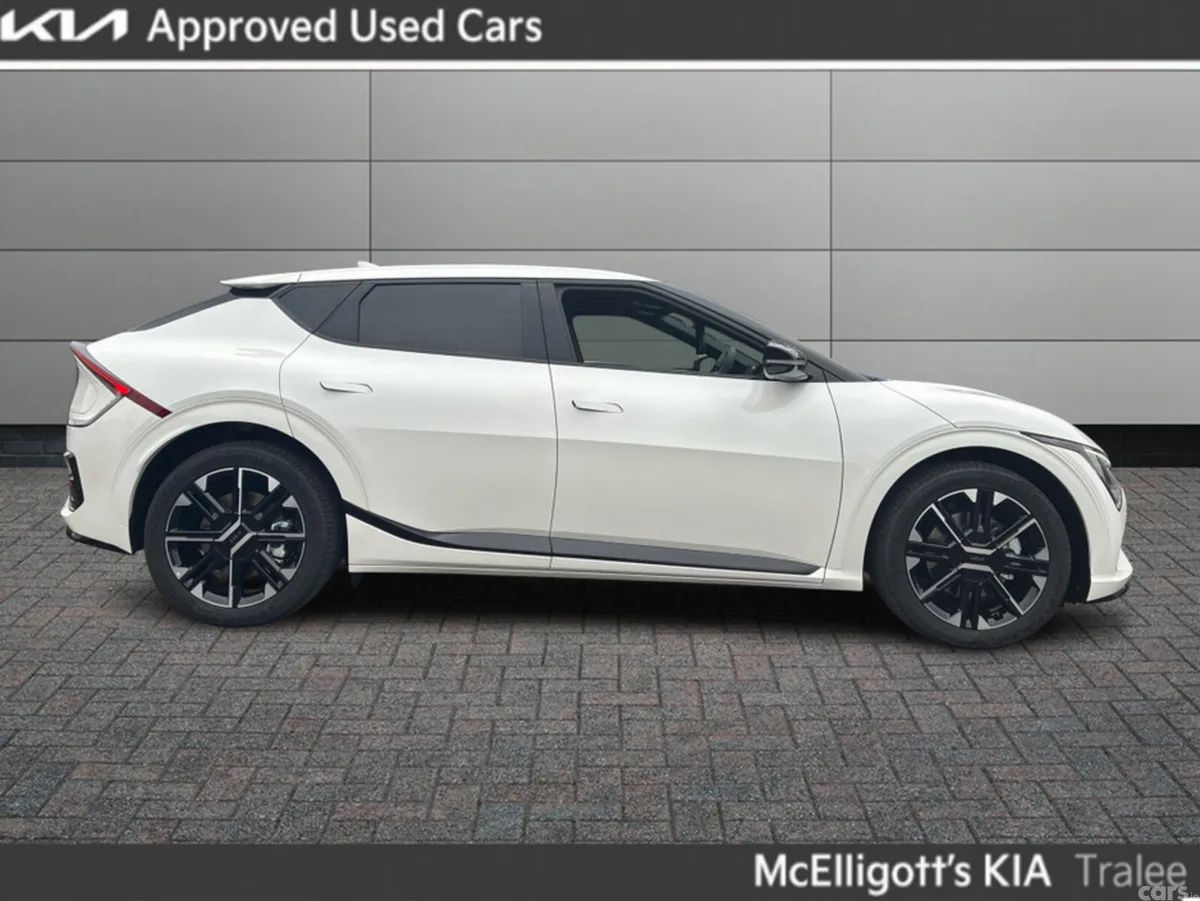 Kia EV6 SUV, Electric, 2026, White