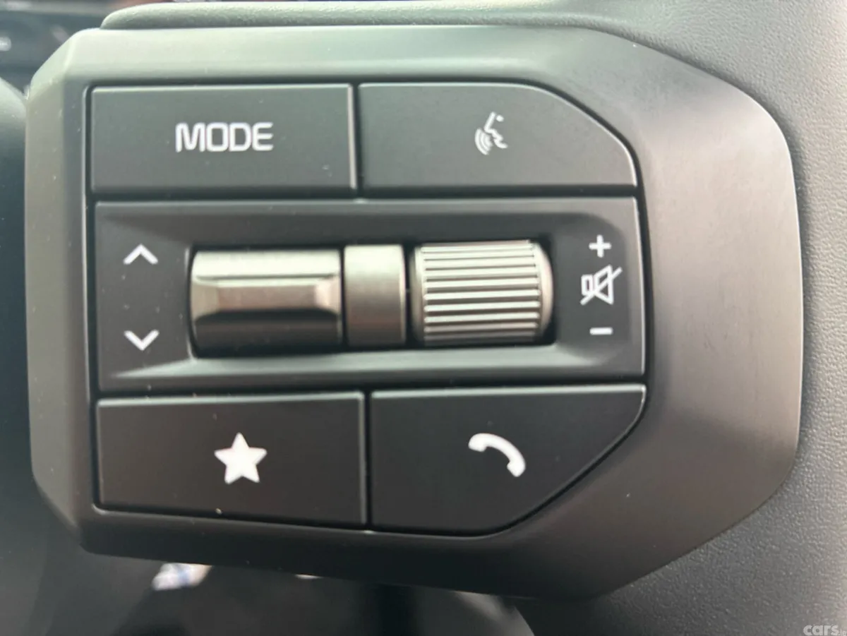Kia EV6 SUV, Electric, 2026, White
