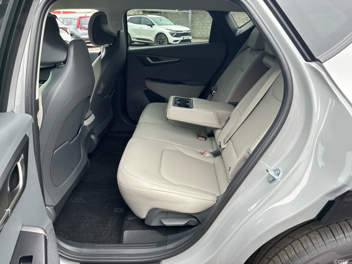 Kia EV6 Hatchback, Electric, 2026, Grey