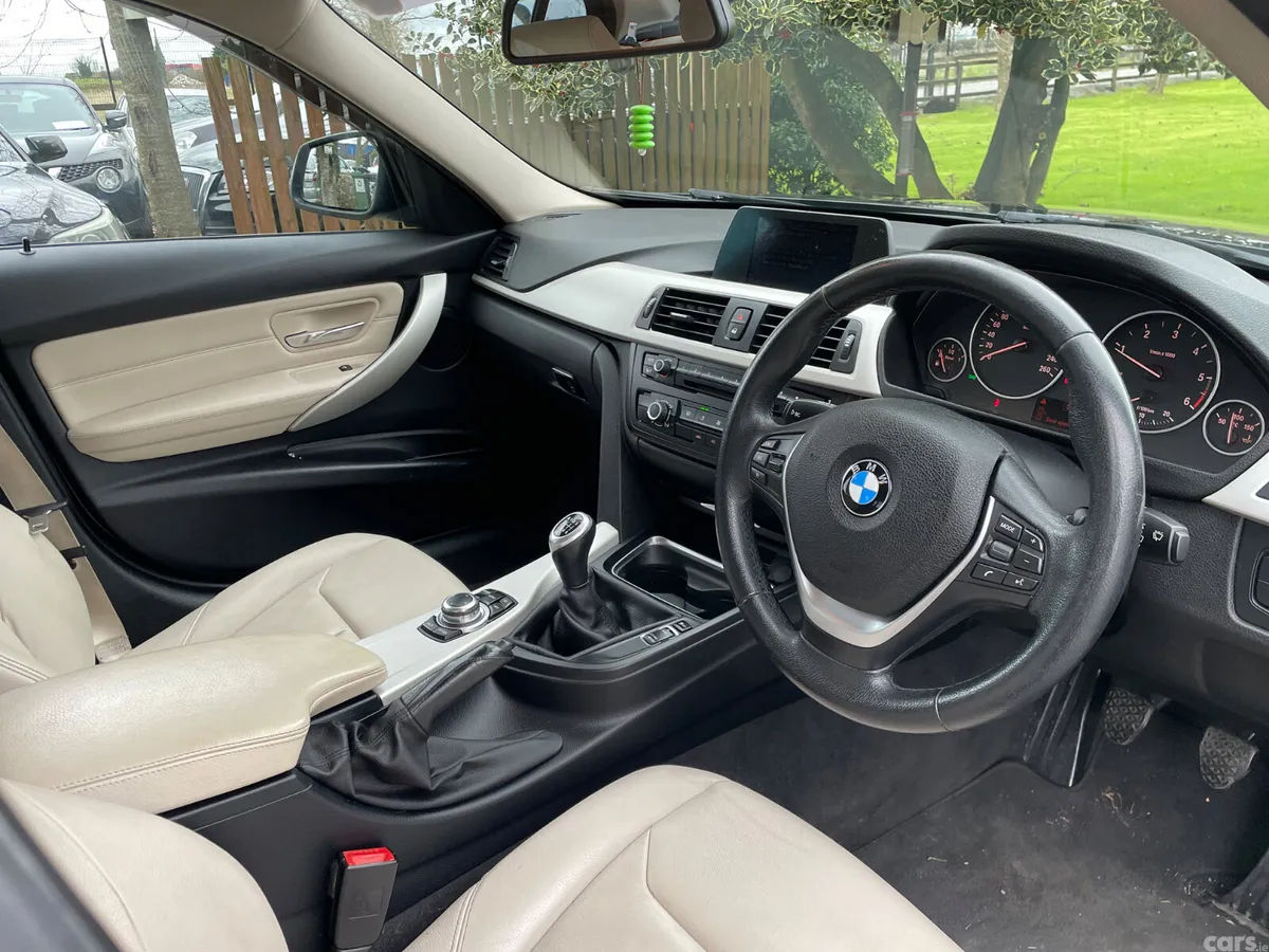 BMW 3-Series Saloon, Diesel, 2015, Black