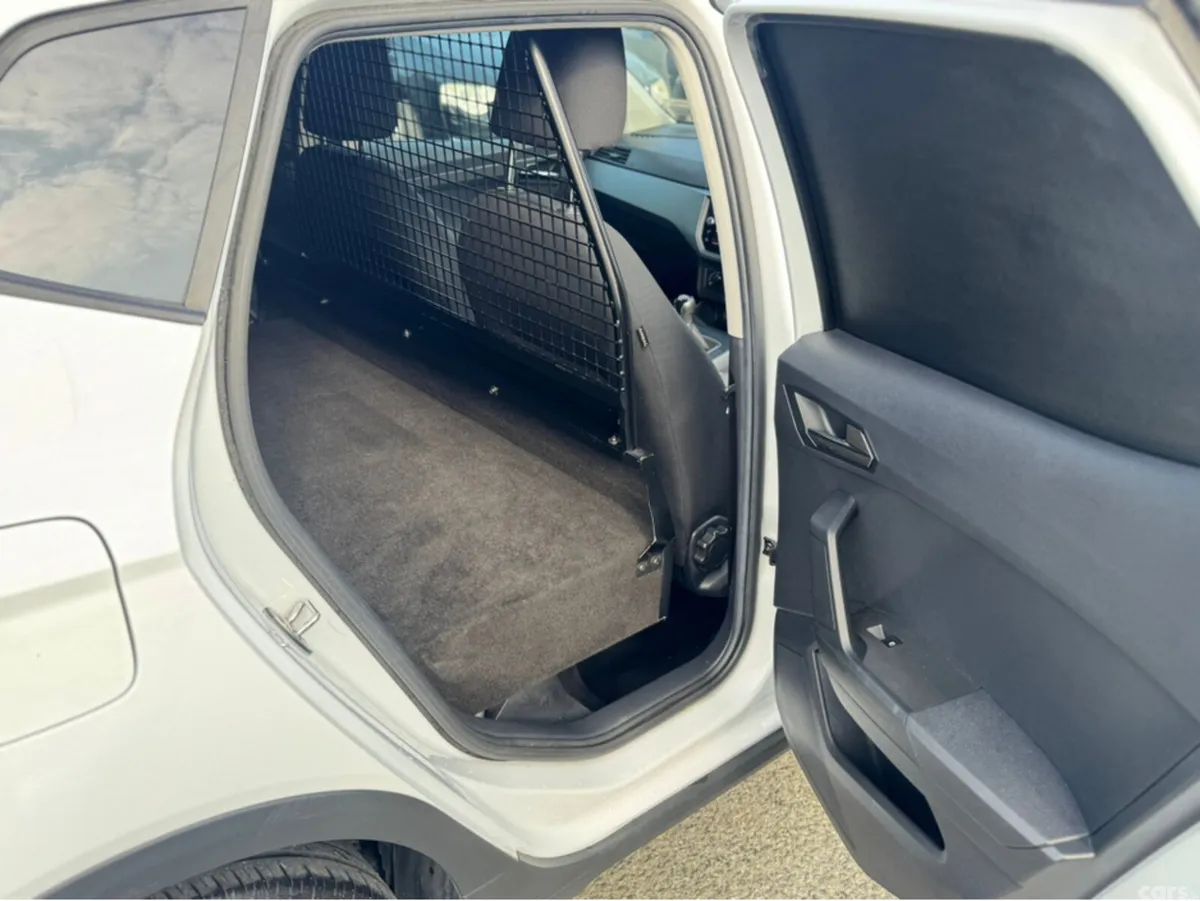 SEAT Arona Van, Diesel, 2020, White