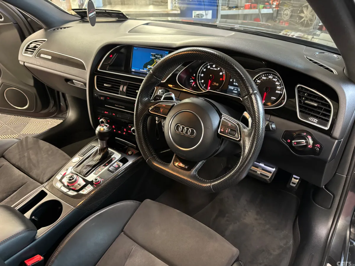 Audi RS4 Estate, Petrol, 2015, Grey