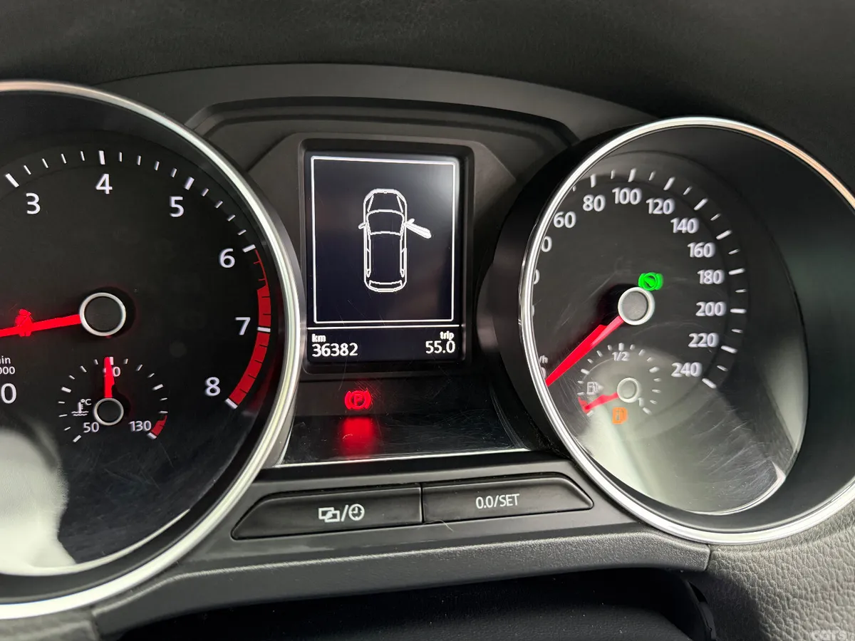 Volkswagen Polo Hatchback, Petrol, 2017, Blue