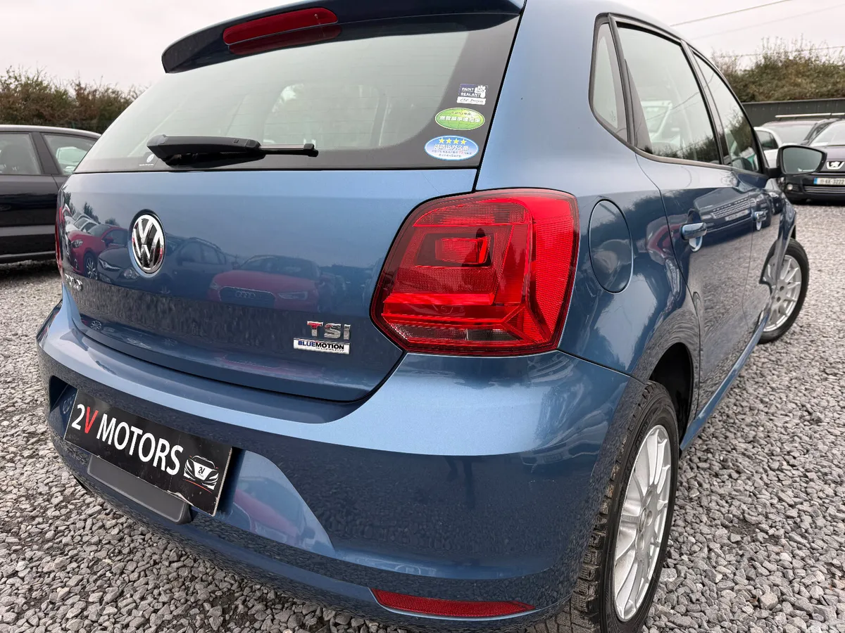 Volkswagen Polo Hatchback, Petrol, 2017, Blue