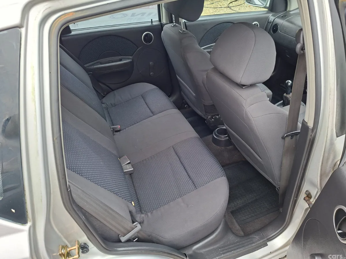 Chevrolet Kalos Hatchback, Petrol, 2008, Silver