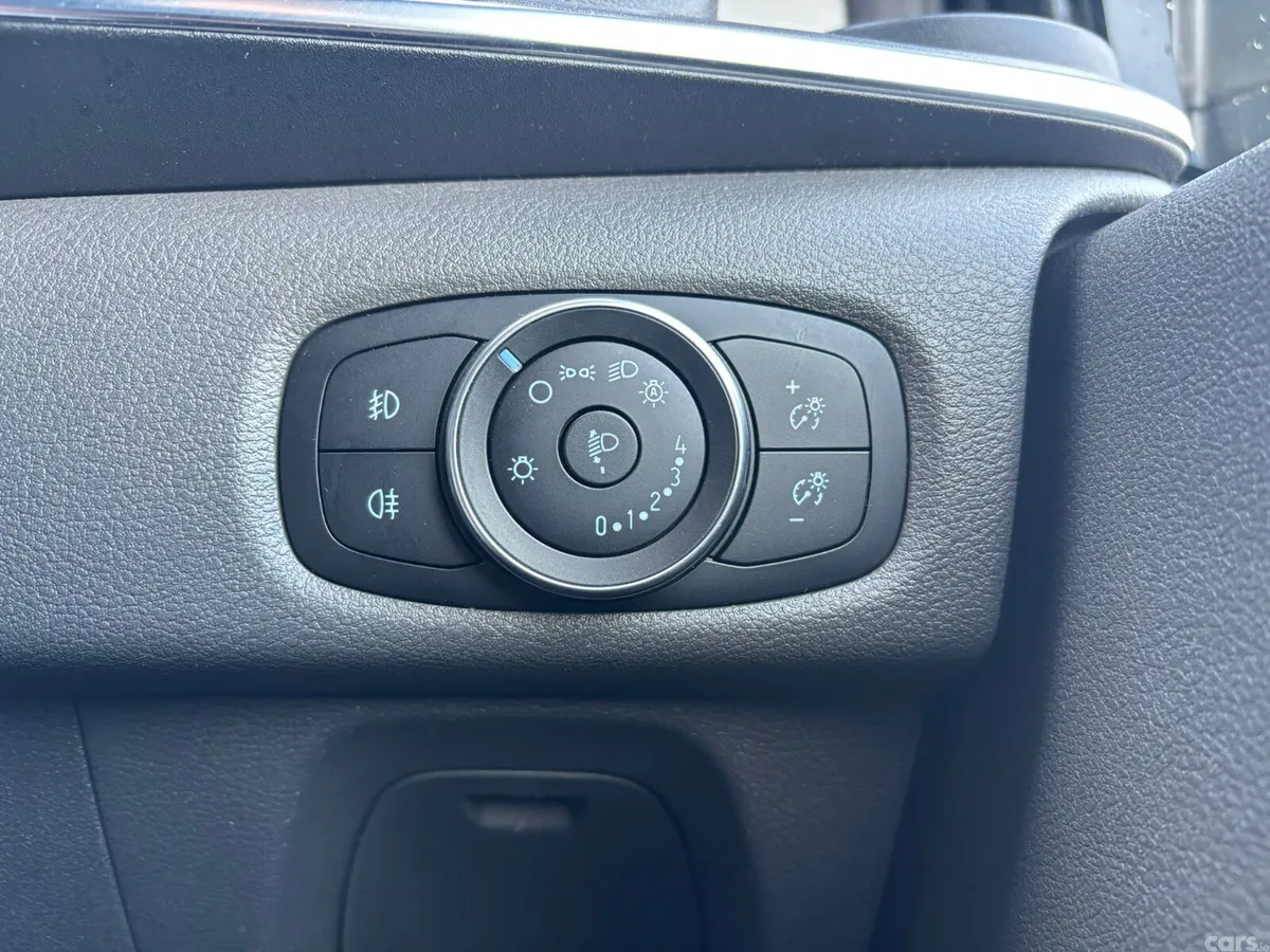 Ford Tourneo Custom MPV, Diesel, 2021, Grey