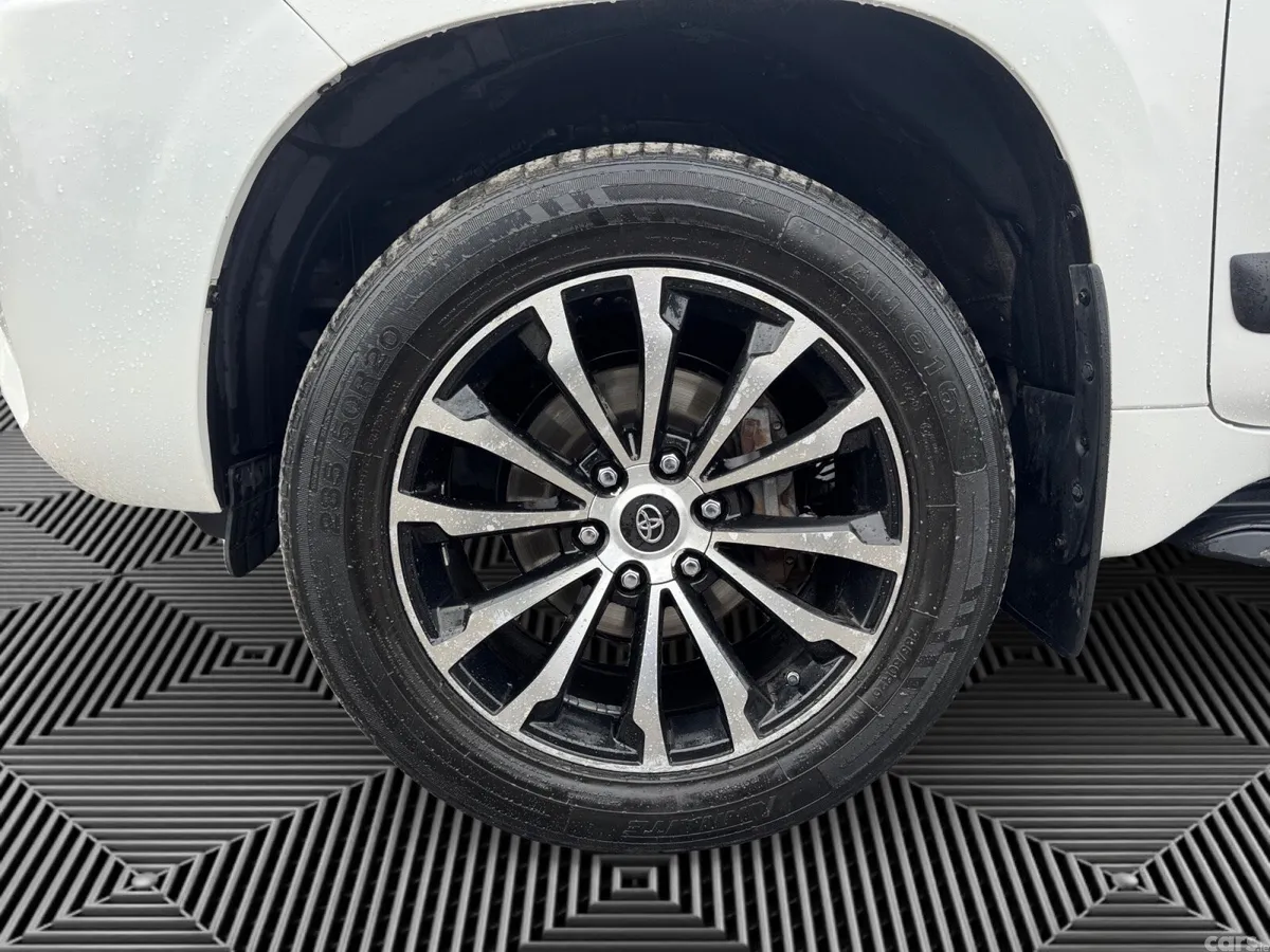 Toyota Land Cruiser SUV, Diesel, 2023, White