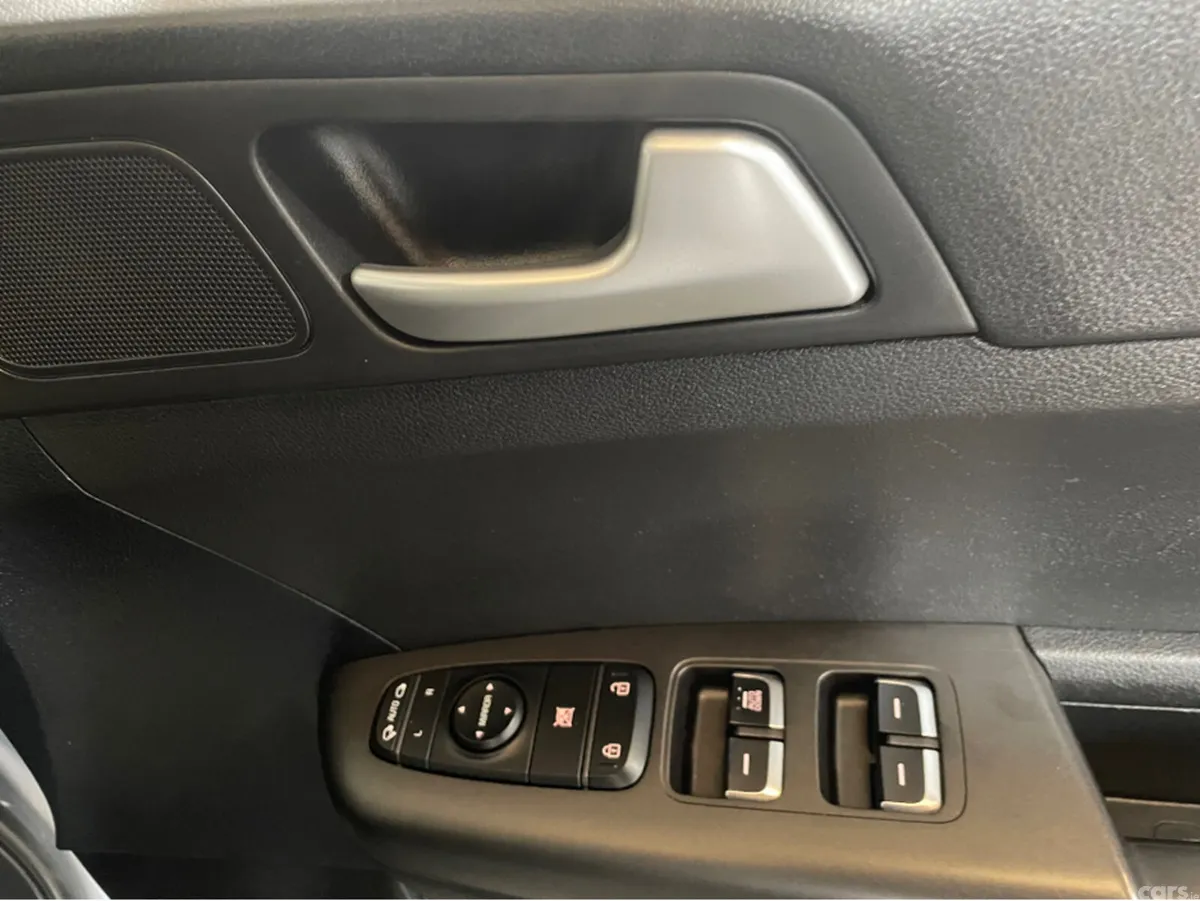 Kia Sportage MPV, Diesel Hybrid, 2021, Grey