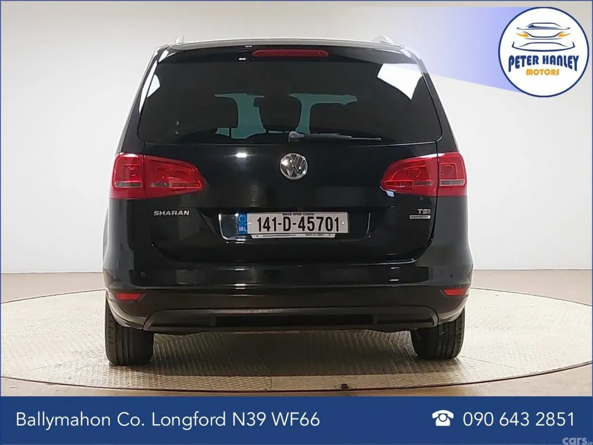 Volkswagen Sharan MPV, Petrol, 2014, Black