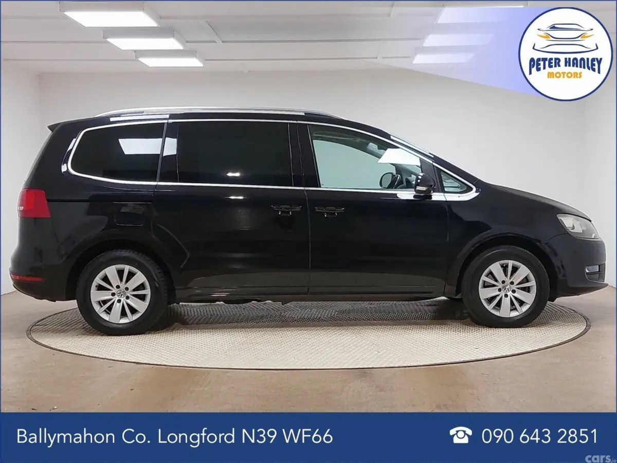 Volkswagen Sharan MPV, Petrol, 2014, Black