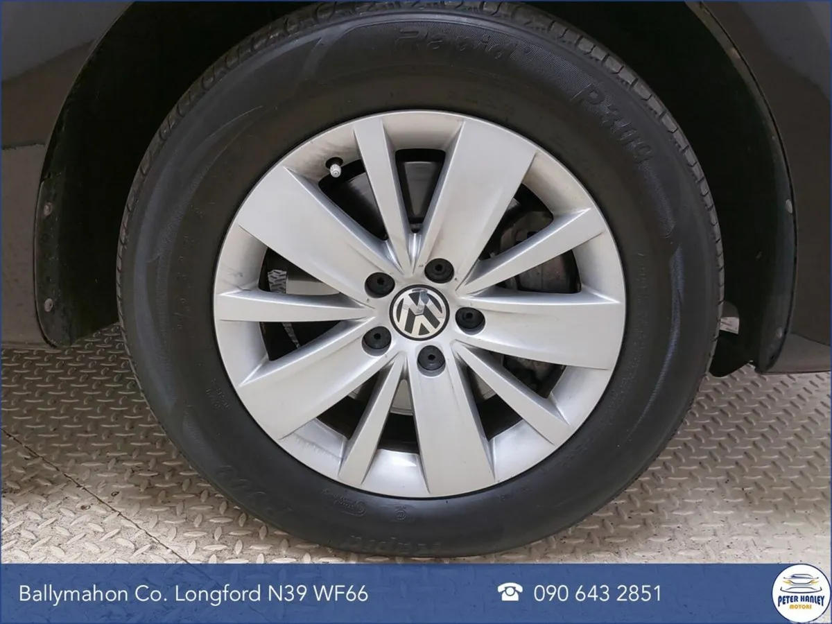 Volkswagen Sharan MPV, Petrol, 2014, Black