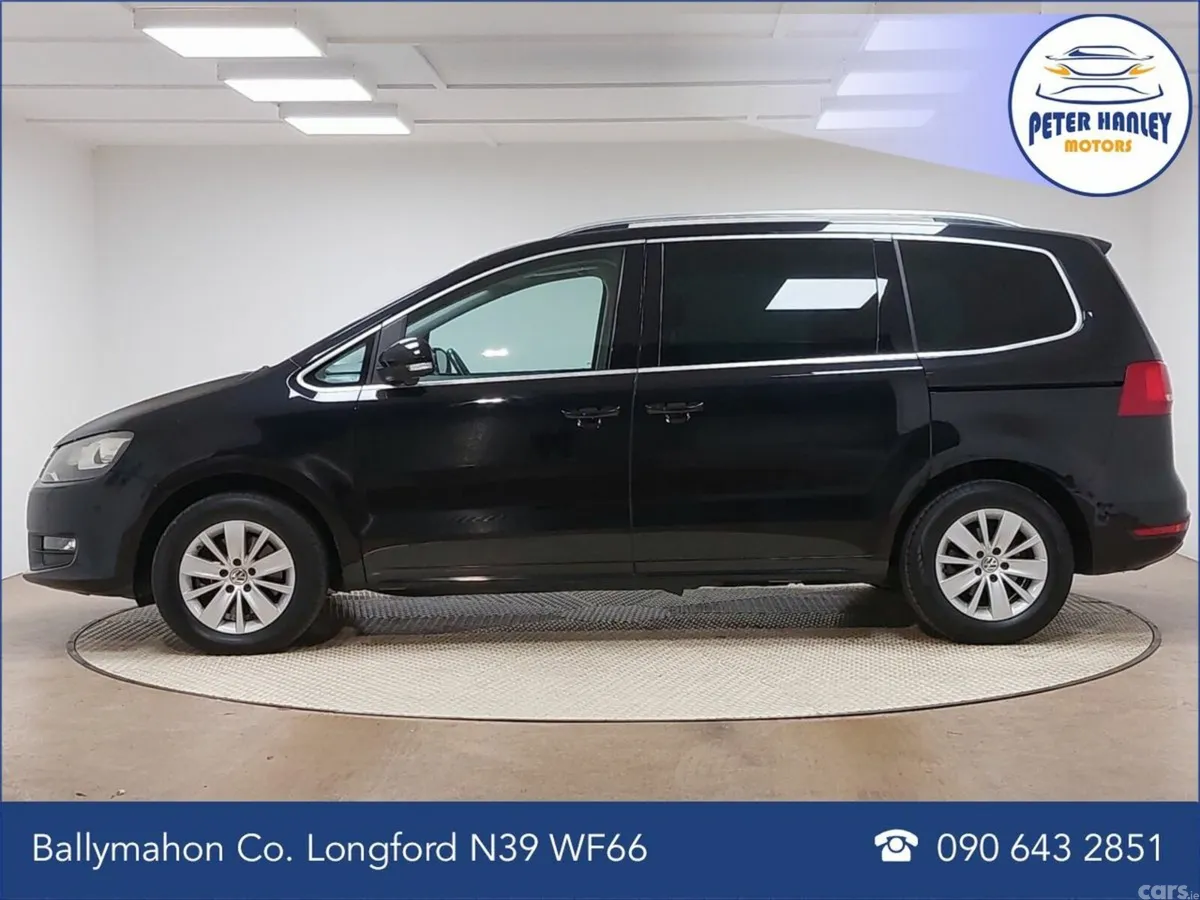 Volkswagen Sharan MPV, Petrol, 2014, Black