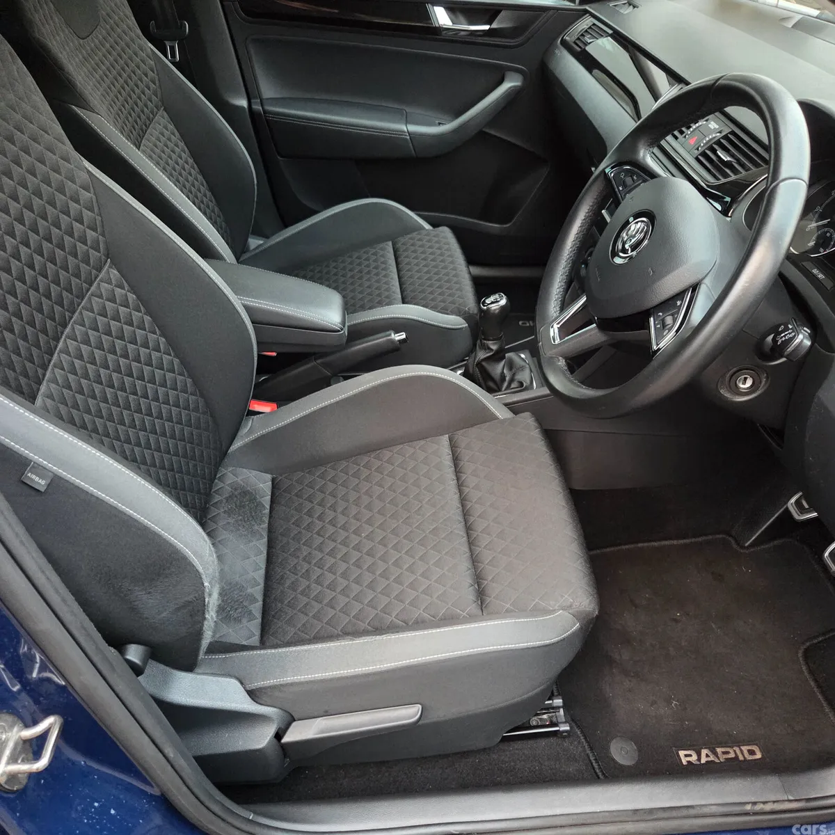 Skoda Rapid Hatchback, Petrol, 2017, Blue
