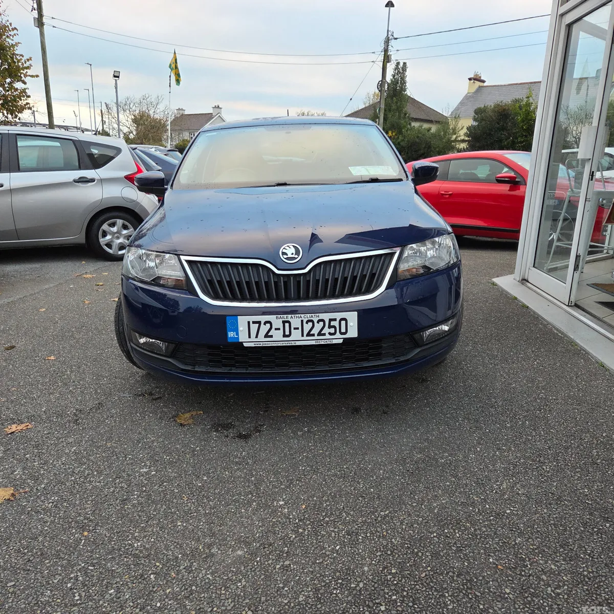 Skoda Rapid Hatchback, Petrol, 2017, Blue