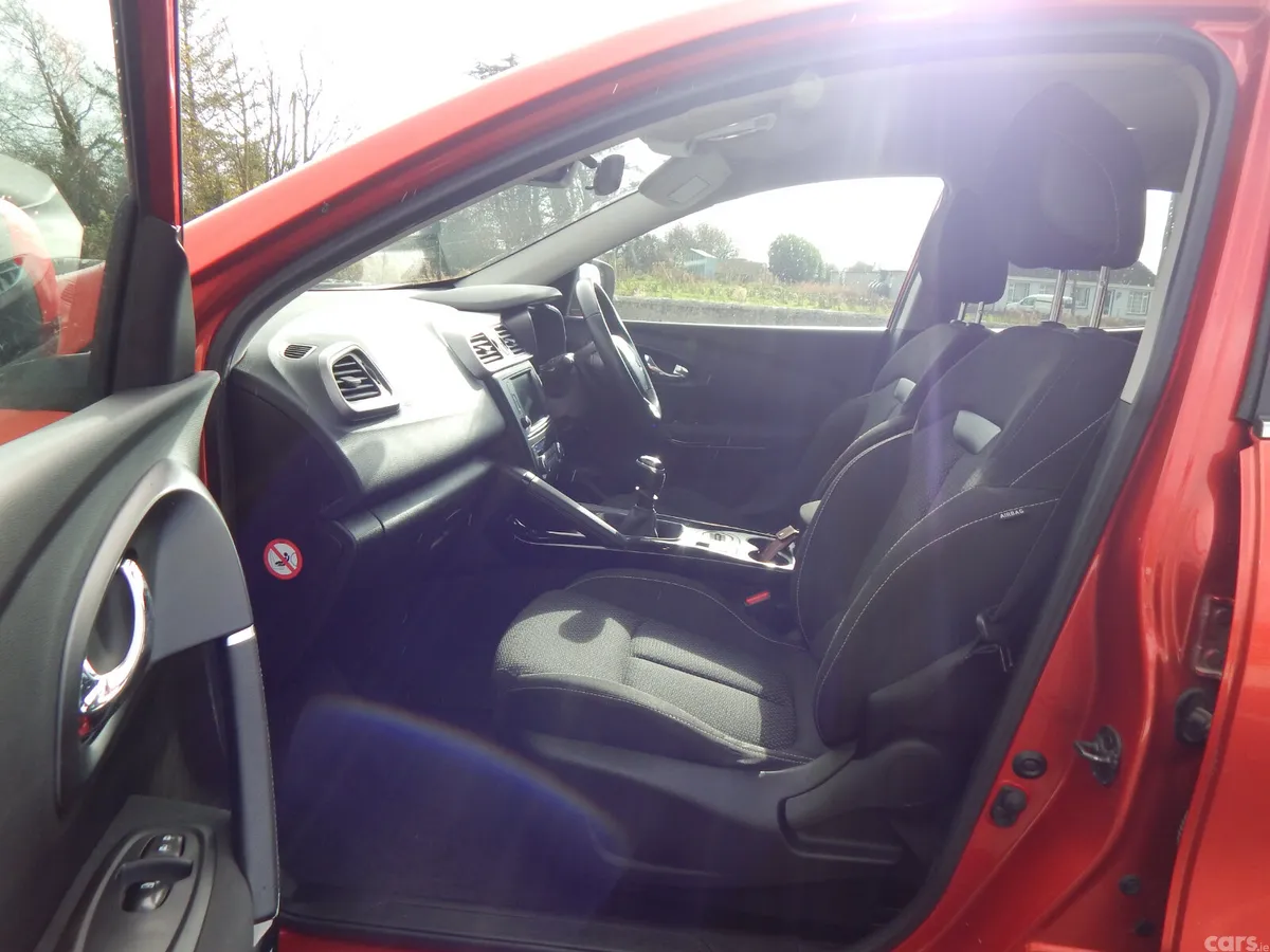 Renault Kadjar SUV, Diesel, 2017, Red