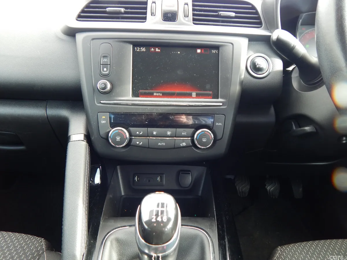 Renault Kadjar SUV, Diesel, 2017, Red