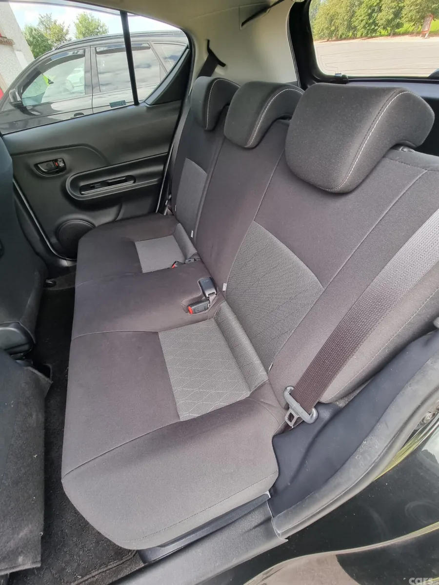 Toyota Aqua Hatchback, Petrol Hybrid, 2019, Black
