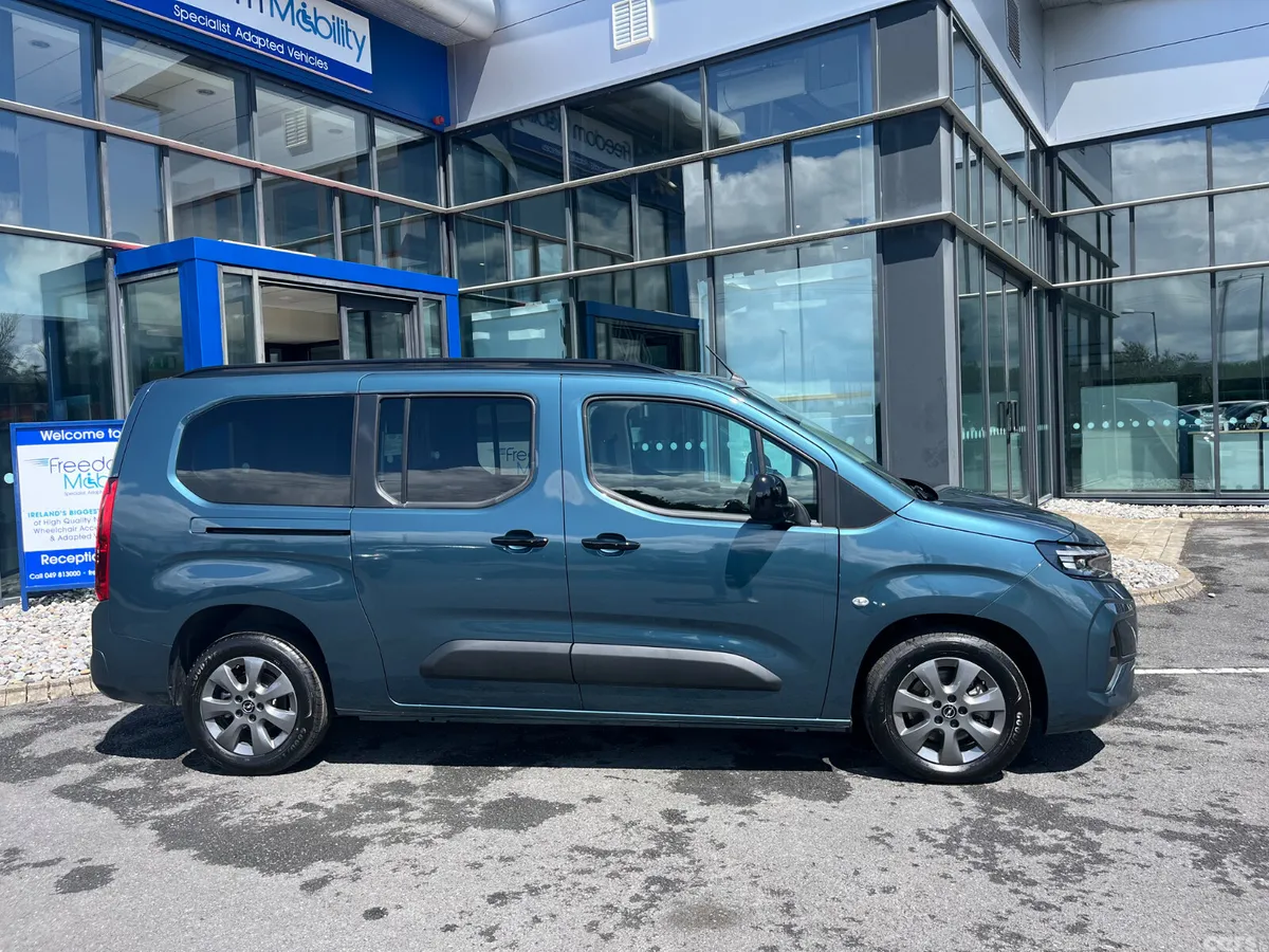 Opel Combo MPV, Diesel, 2026, Blue