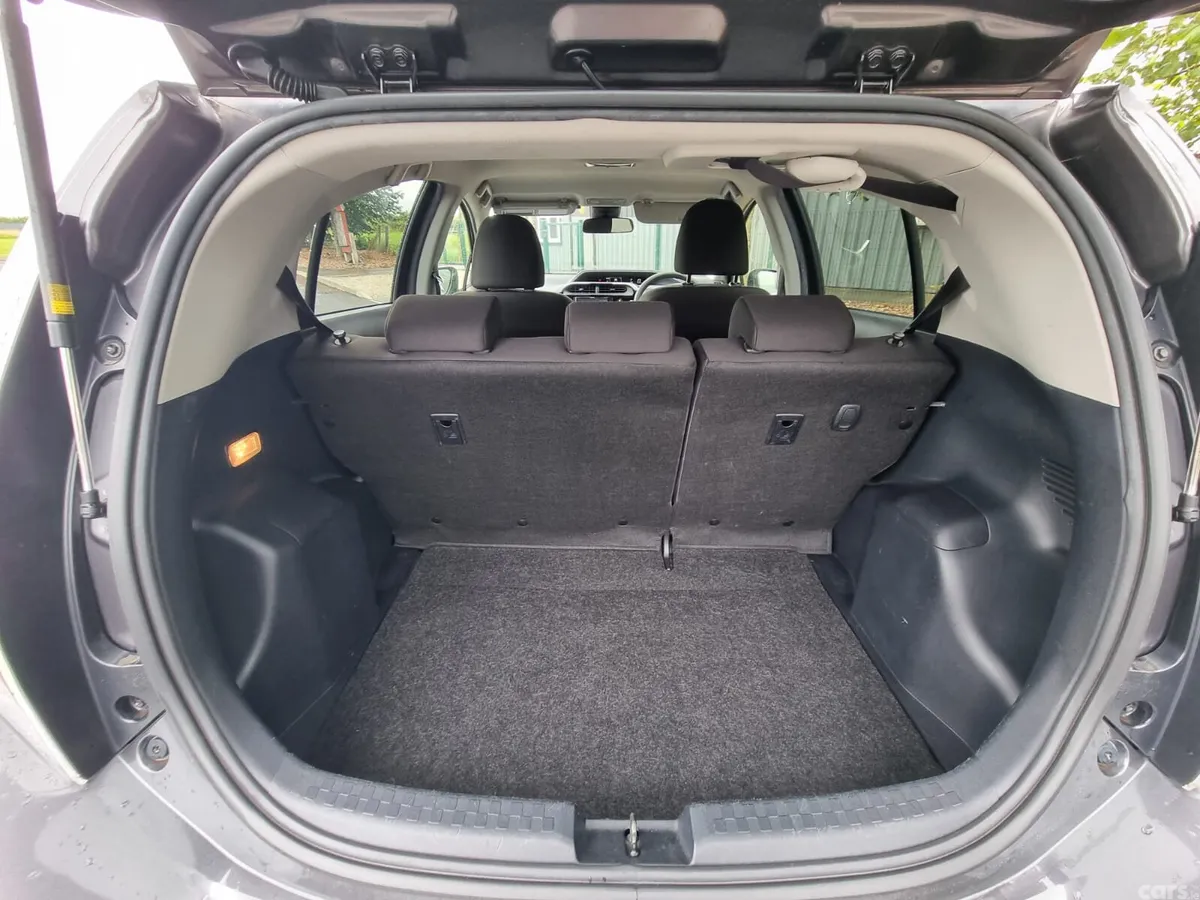 Toyota Aqua Hatchback, Petrol Hybrid, 2019, Black