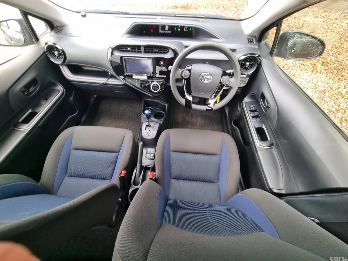 Toyota Aqua Hatchback, Petrol Hybrid, 2019, Grey