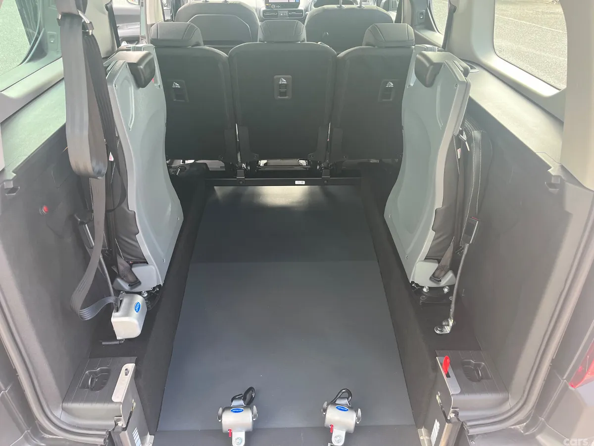 Citroen Berlingo MPV, Diesel, 2026, Black