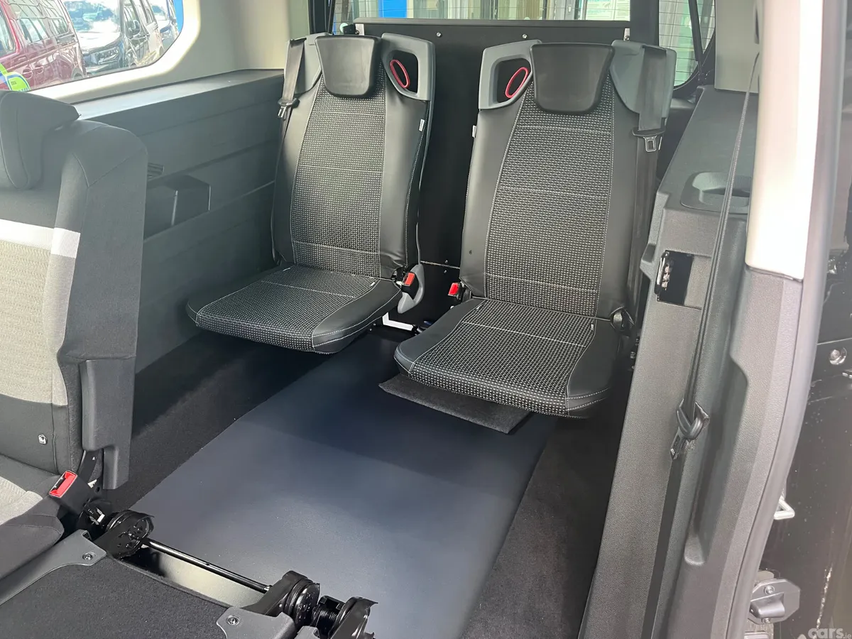 Citroen Berlingo MPV, Diesel, 2026, Black
