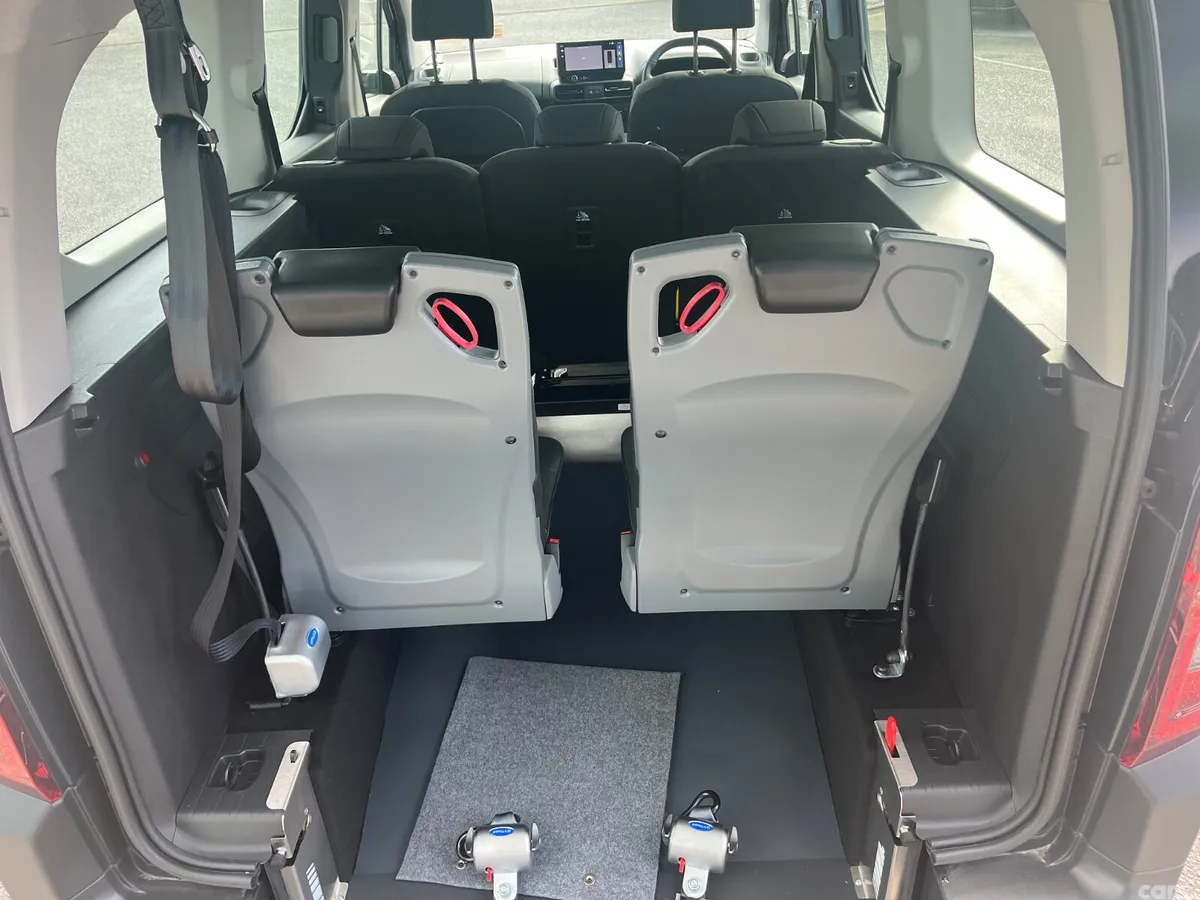 Citroen Berlingo MPV, Diesel, 2026, Black