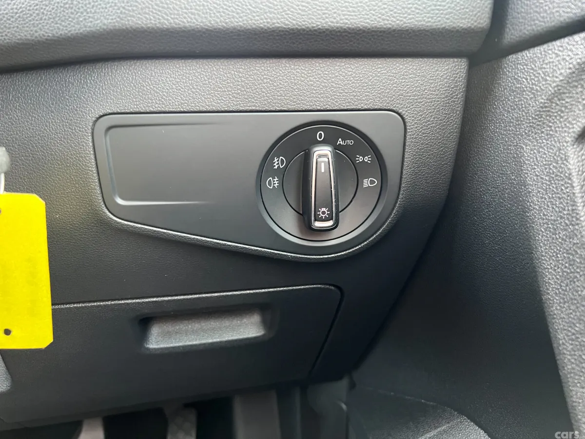 Volkswagen Tiguan SUV, Diesel, 2017, White