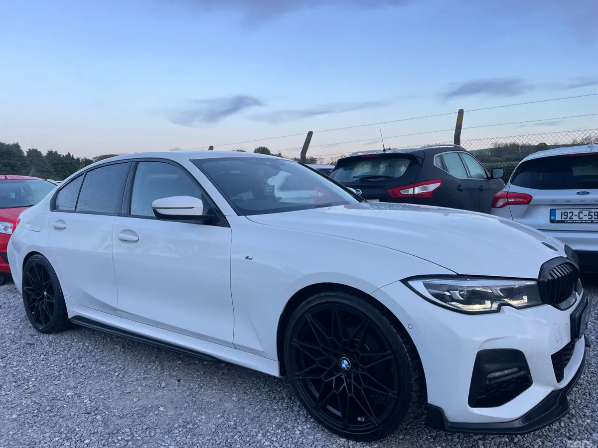 BMW 3-Series Saloon, Diesel, 2019, White
