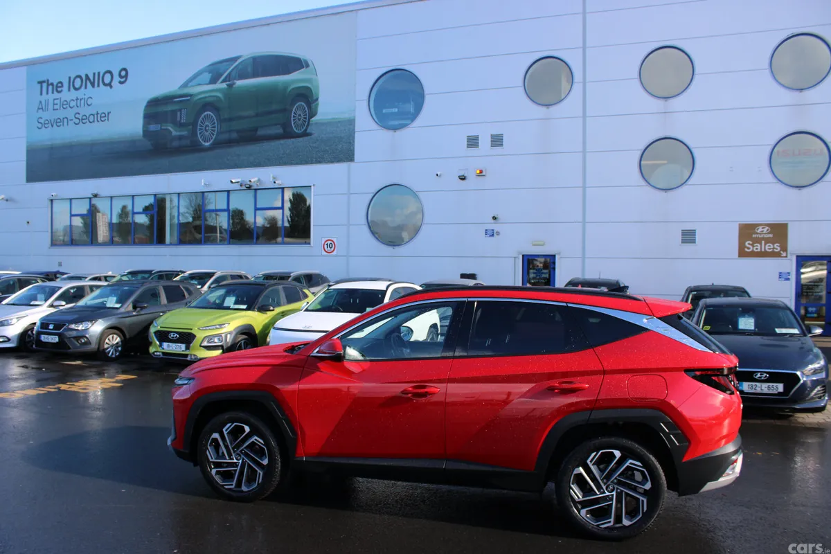 Hyundai Tucson SUV, Petrol Plug-in Hybrid, 2025, Red