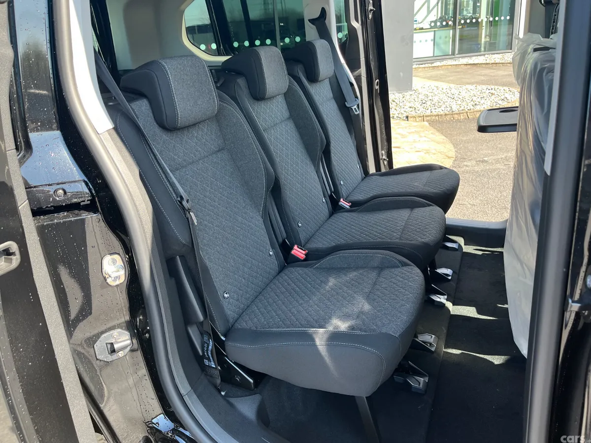 Opel Combo MPV, Diesel, 2027, Black