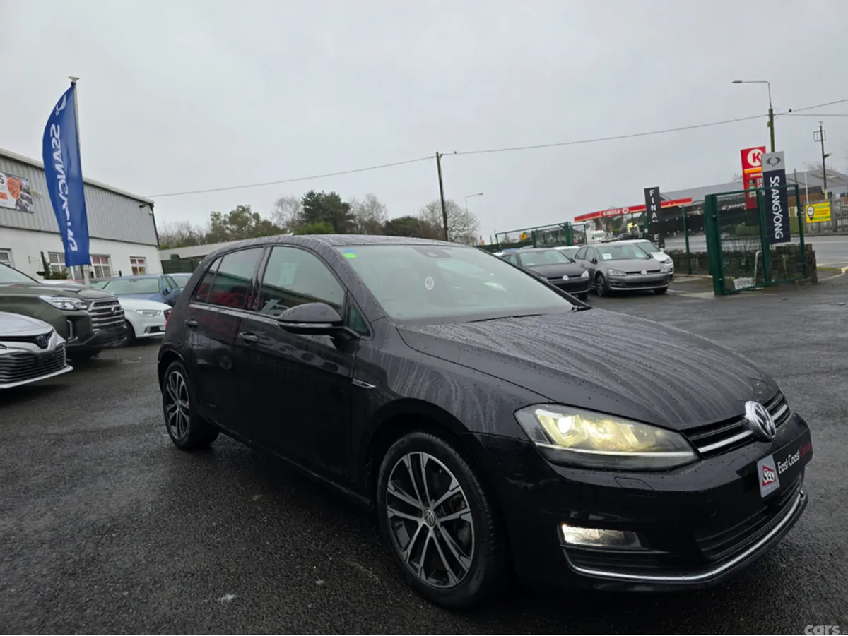 Volkswagen Golf Hatchback, Petrol, 2015, Black