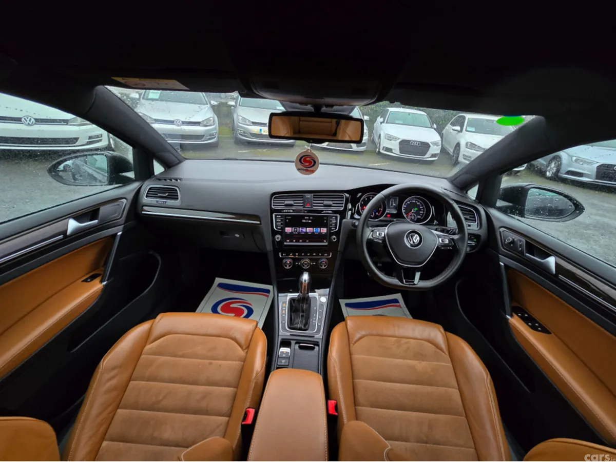 Volkswagen Golf Hatchback, Petrol, 2015, Black