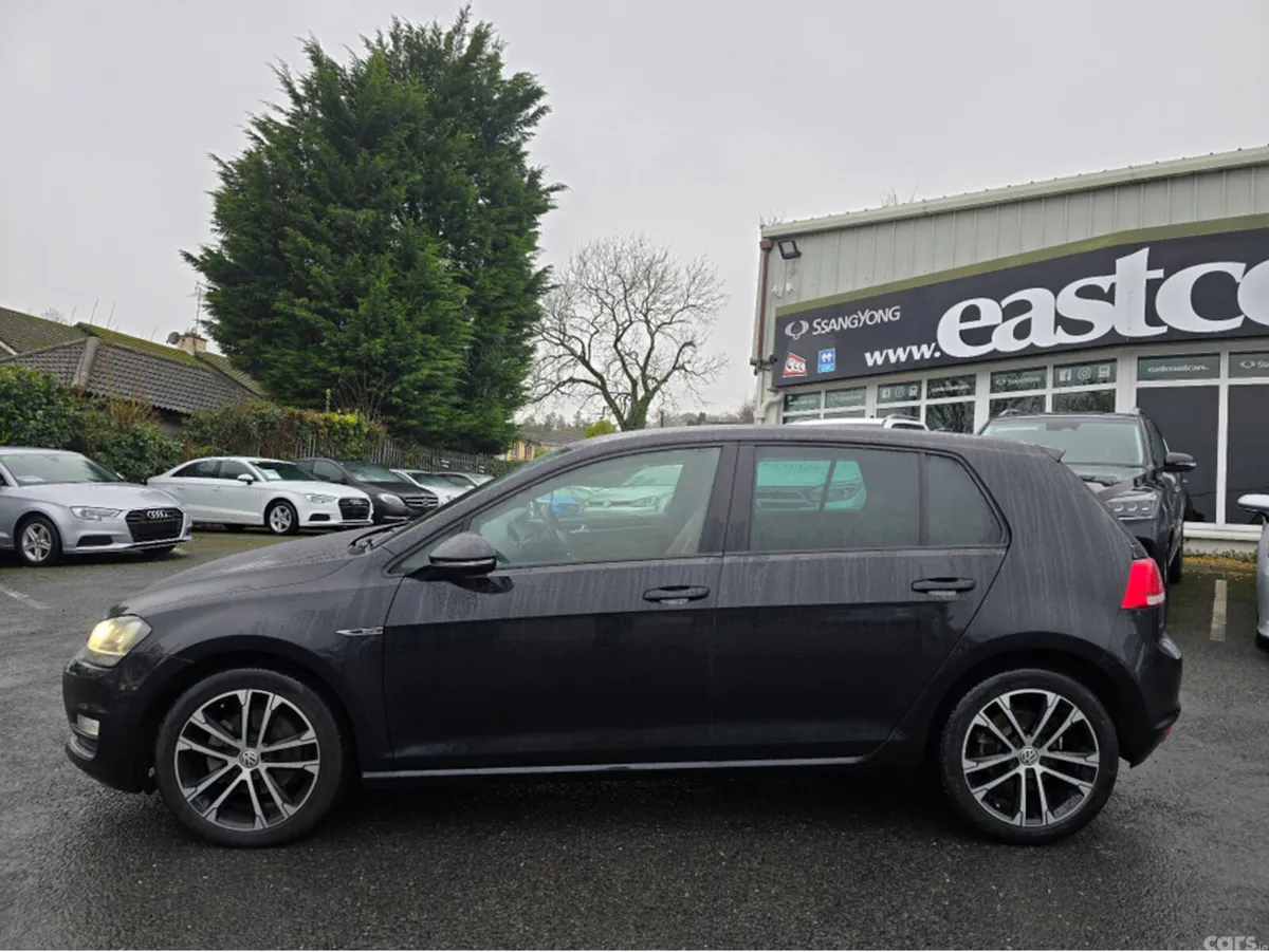 Volkswagen Golf Hatchback, Petrol, 2015, Black