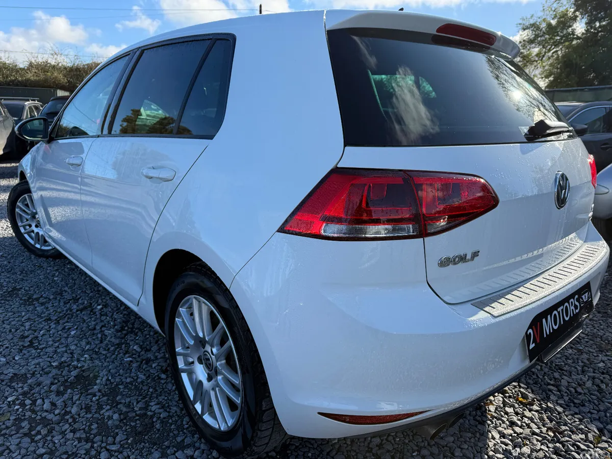 Volkswagen Golf Hatchback, Petrol, 2016, White