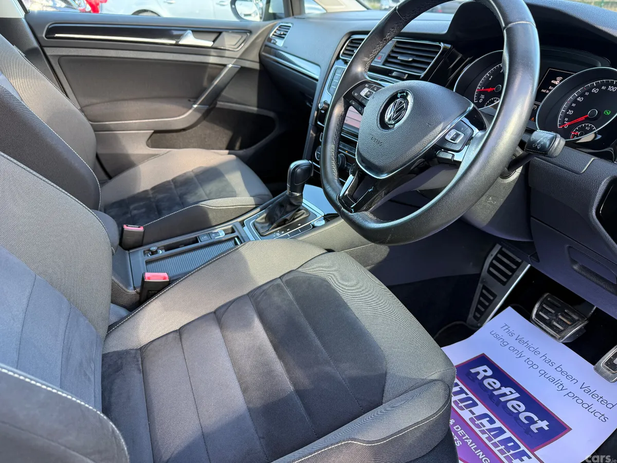 Volkswagen Golf Hatchback, Petrol, 2016, White