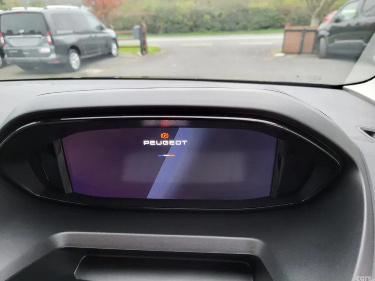 Peugeot Rifter MPV, Diesel, 2026, Black